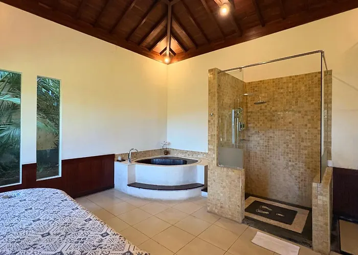 The Beverly Hills Bali Джимбаран